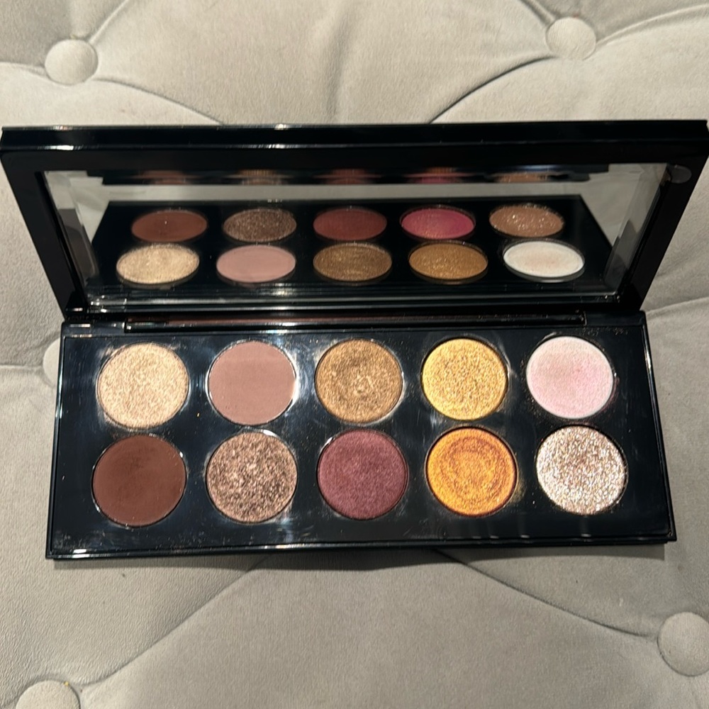 Pat McGrath Divine Rose Eyeshadow Palette